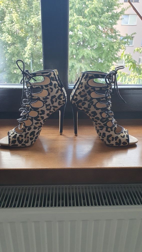 Buty ZARA panterki, mega sexi!