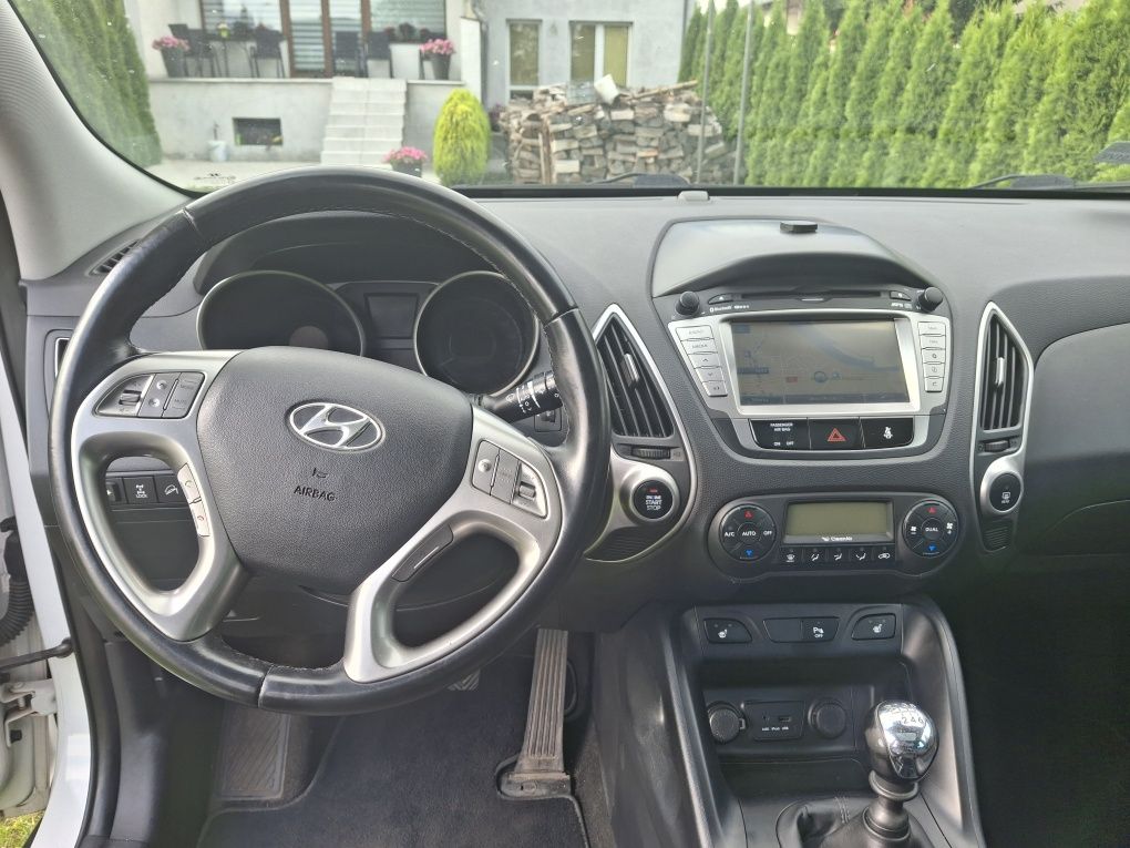HYUNDAI ix35 2.0CRDI  Panorama 4X4
