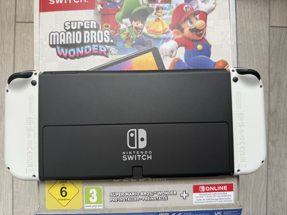 Nintendo switch oled + gry
