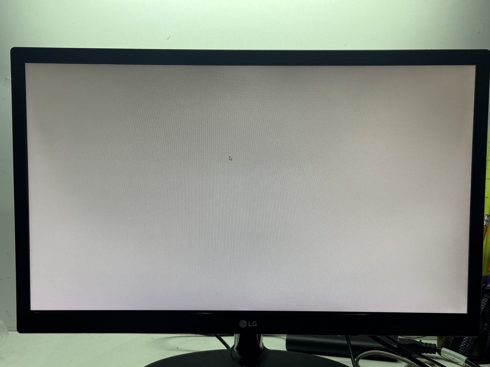 Монітор 21.5" LG 22M38A-B