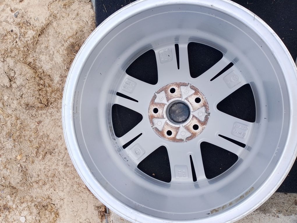 Felgi aluminiowe volkswagen amarok,t5 17 cali