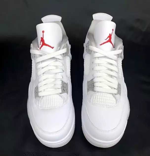 Nowe buty Nike_Jordan4_Retro_White_Oreo_Moda R.42