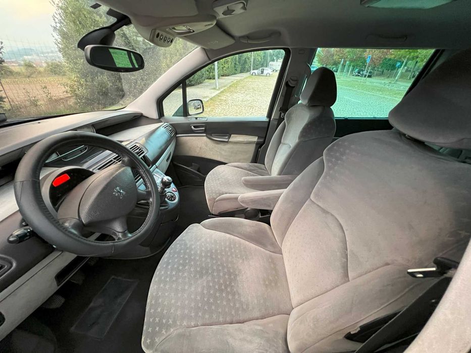 Peugeot 807 2.0 HDi Nacional