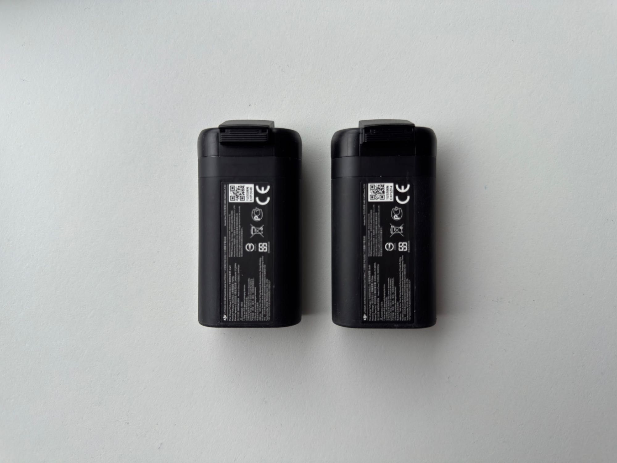 Dji mavic mini kontroler, hub + 2 akumulatory.