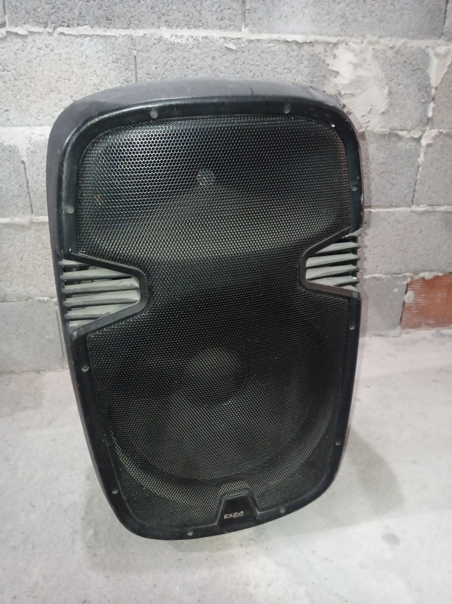 Coluna de som com bateria IBIZA