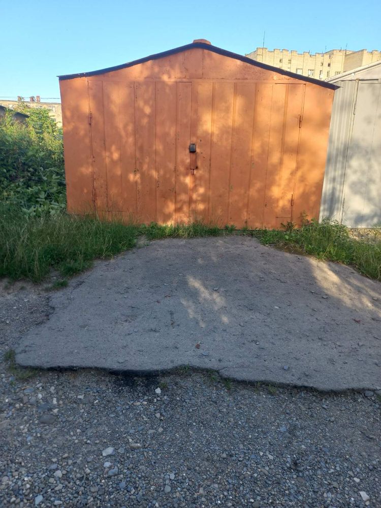 Гараж в оренду.
