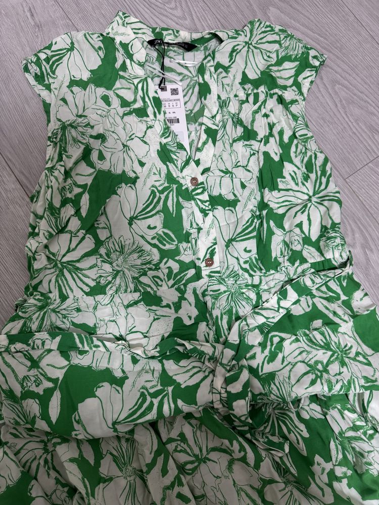 Жіноча сукня, Zara