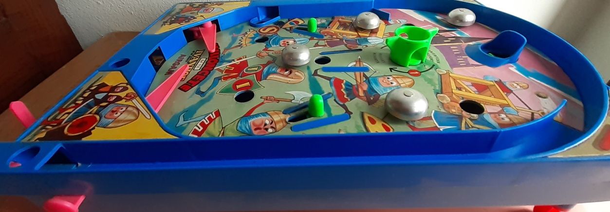 Jogo fliper espanhol antigo.