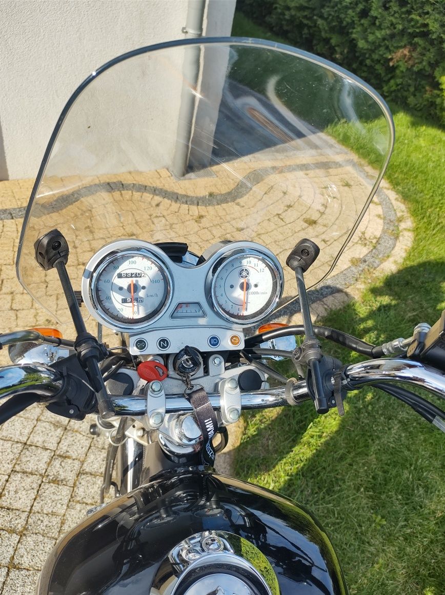 Yamaha YBR125 Custom