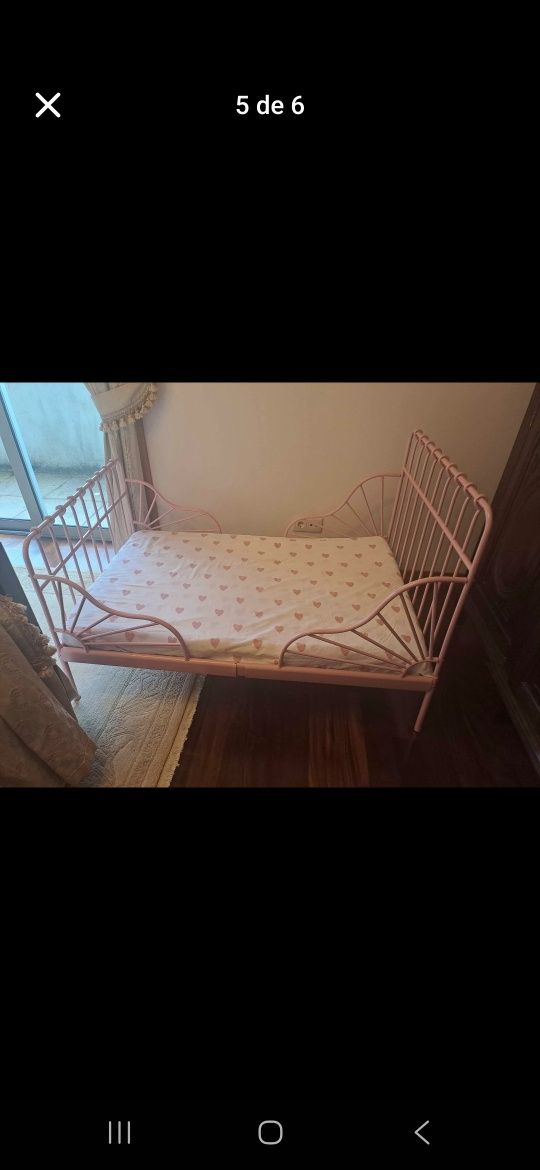 Cama criança rosa