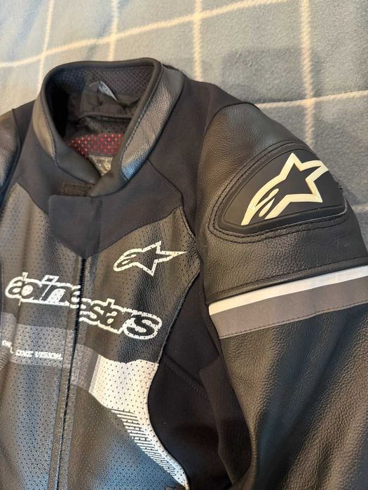 Casaco Alpinestars GP Force Airflow c/ protetor de costas