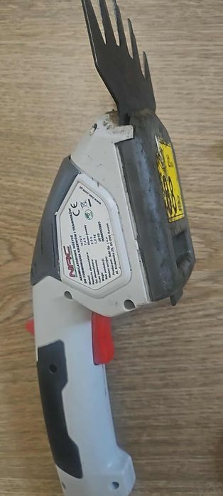 Nożyce eletryczne do żywopłotu