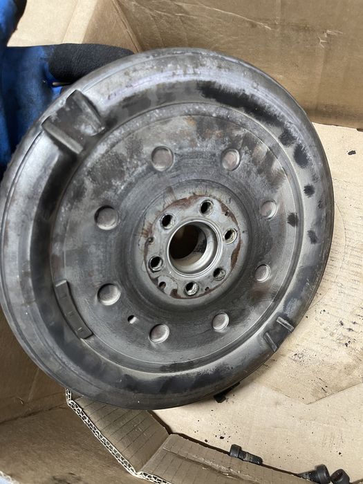 Демпфер комплект зчеплення volkswagen golf5 1.9 TDI