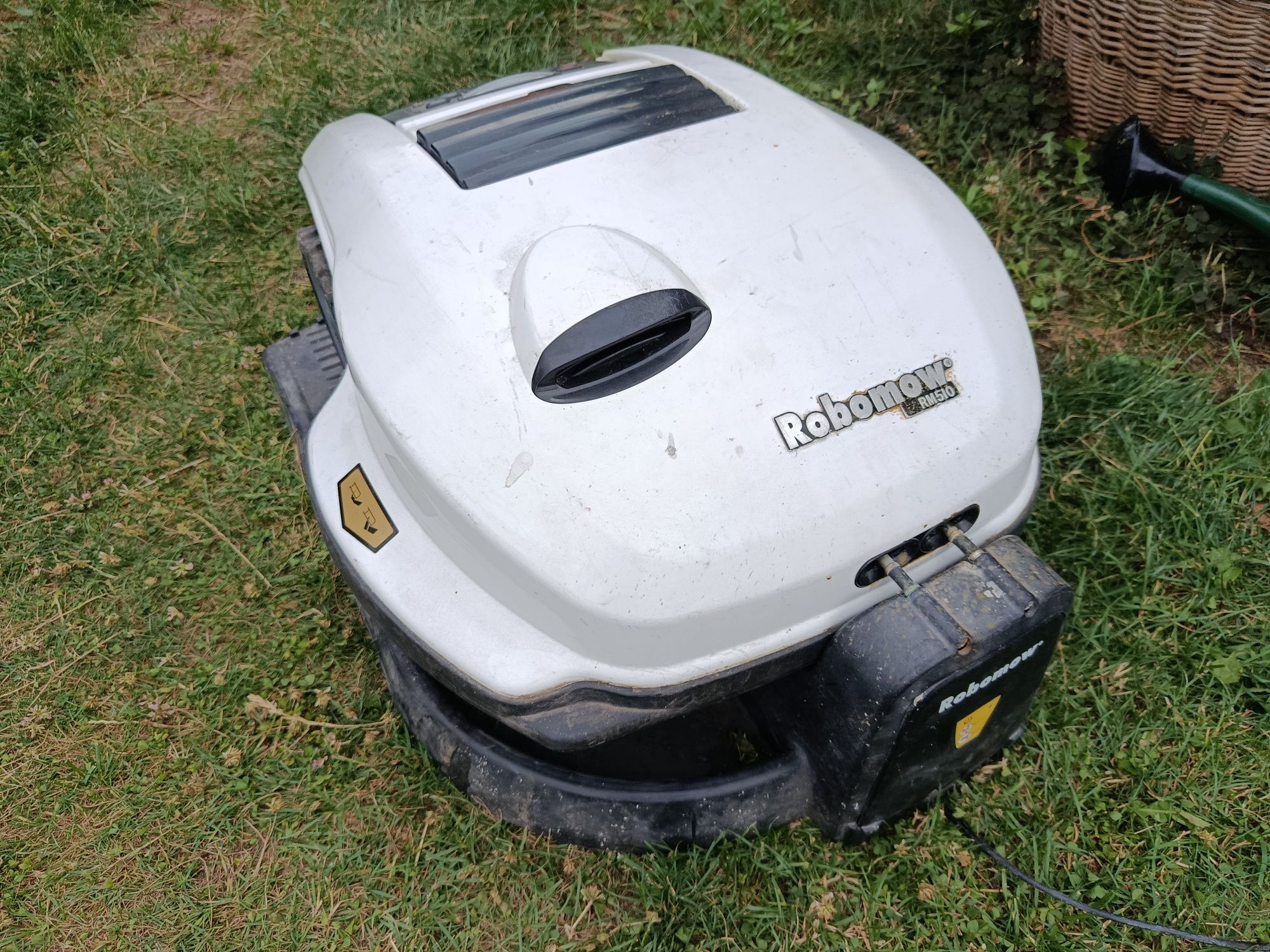 Robot koszący Robomow RM510 - cena wraz z przesyłką kurierską.