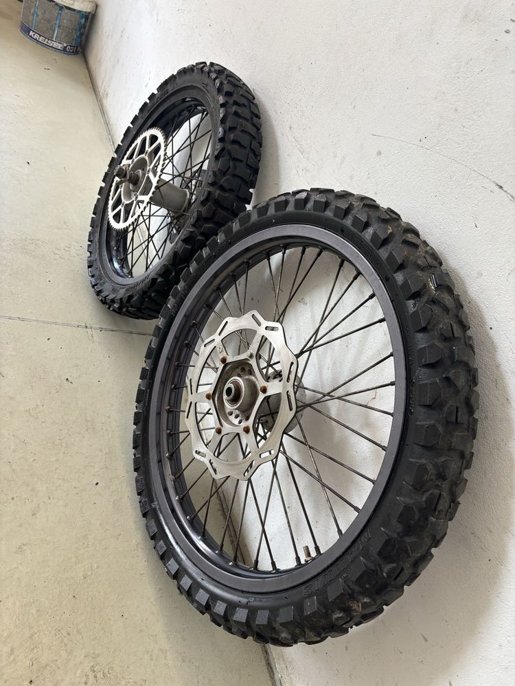 Koła Enduro 21 i 18Cali Debi Senda Cpi Beta Sachs rieju Gilera Dt