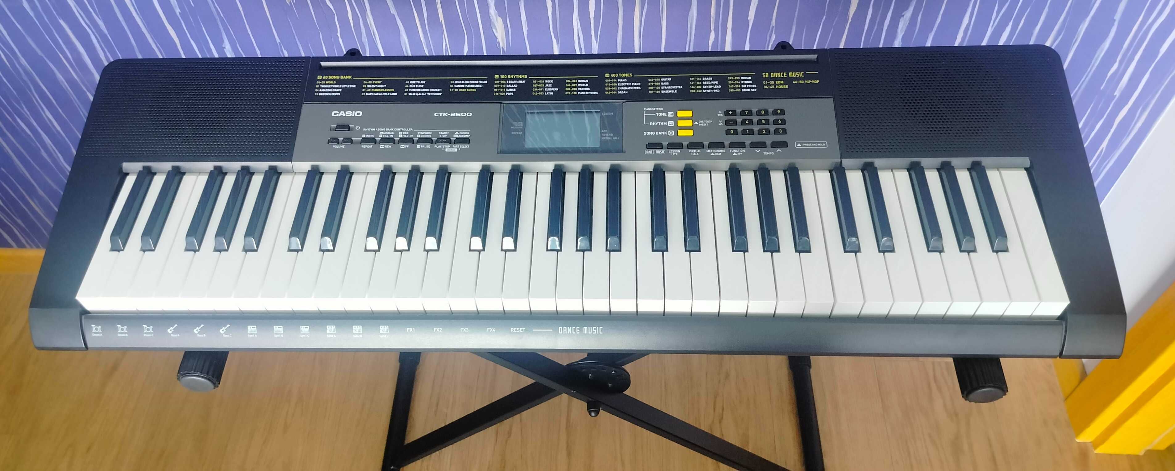 Piano - Casio Teclado Digital CTK-2500 + Mesa de Suporte