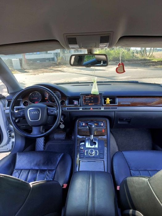 Audi A8 D3 quattro 3.0 tdi 233 km