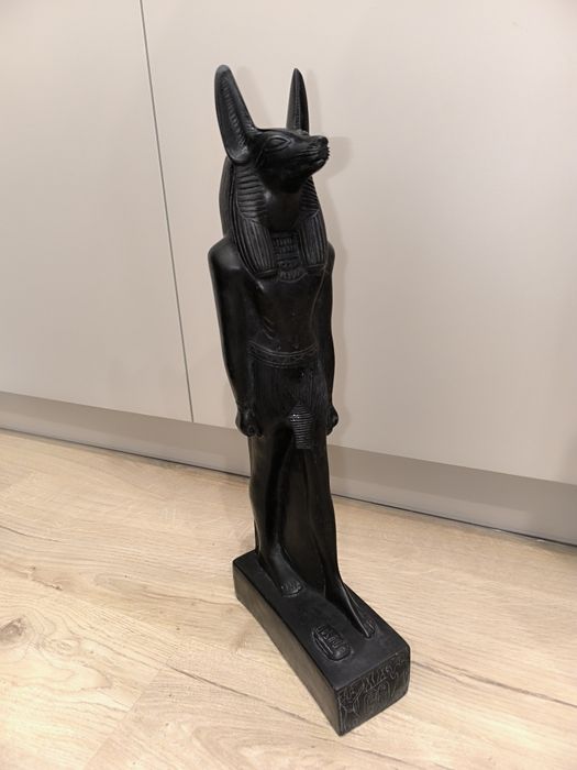 Posąg egipski Anubis szakal - Łódź