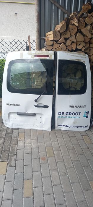 Рено канго задні двері