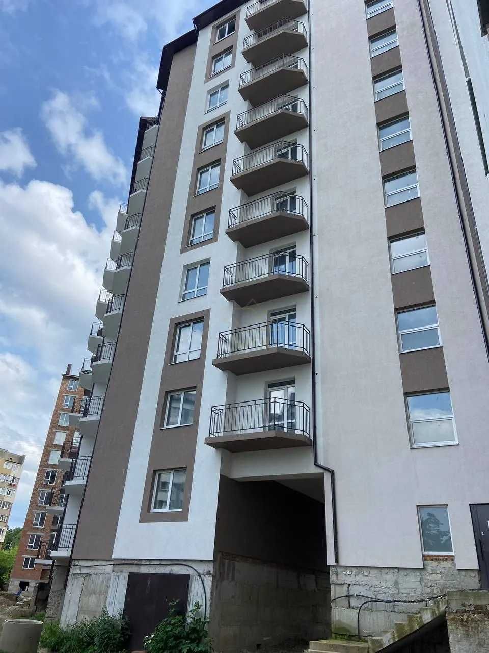 Продаж 2 кім квартири в готовому будинку