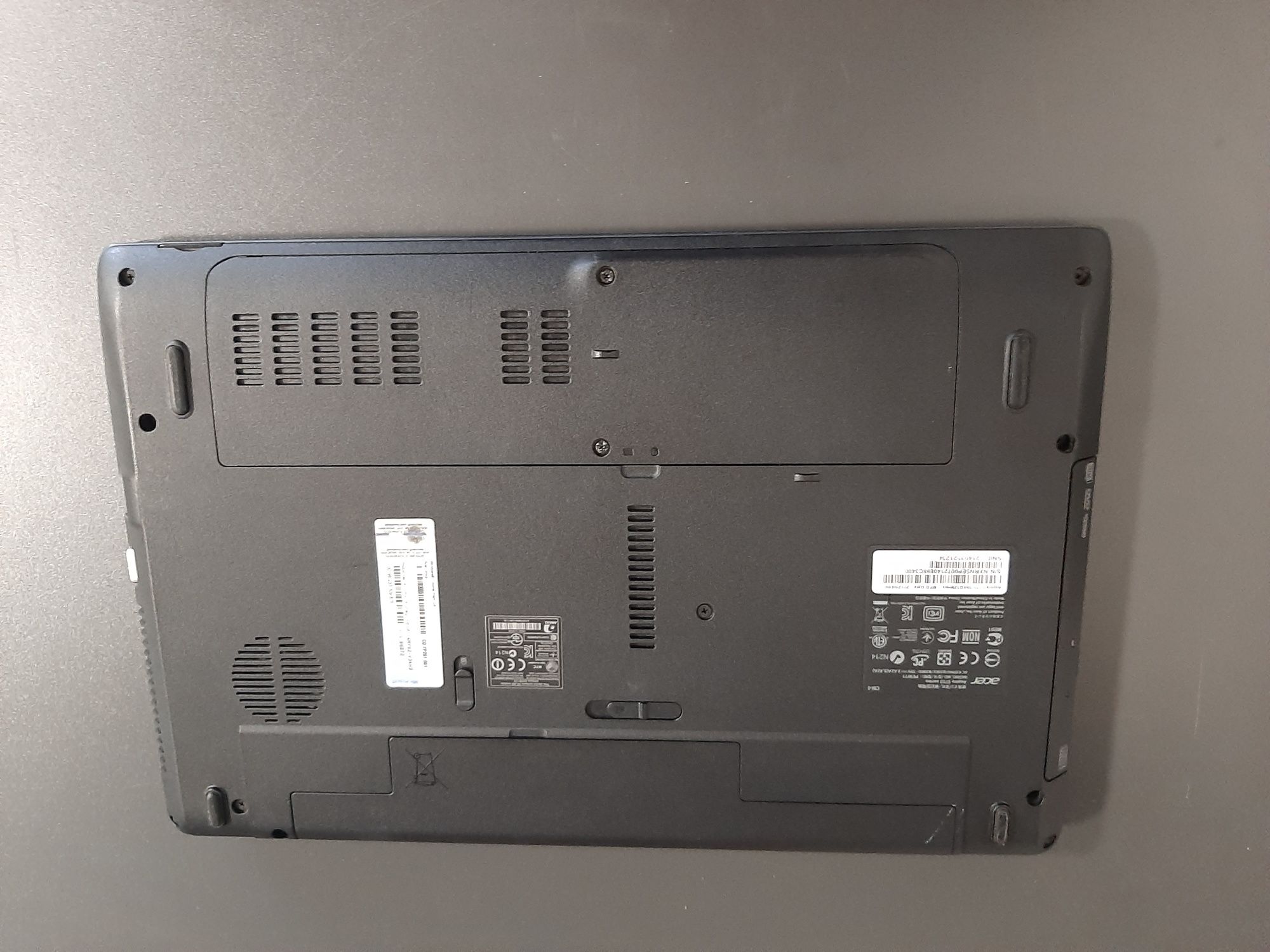 Laptop Acer Aspire 5733