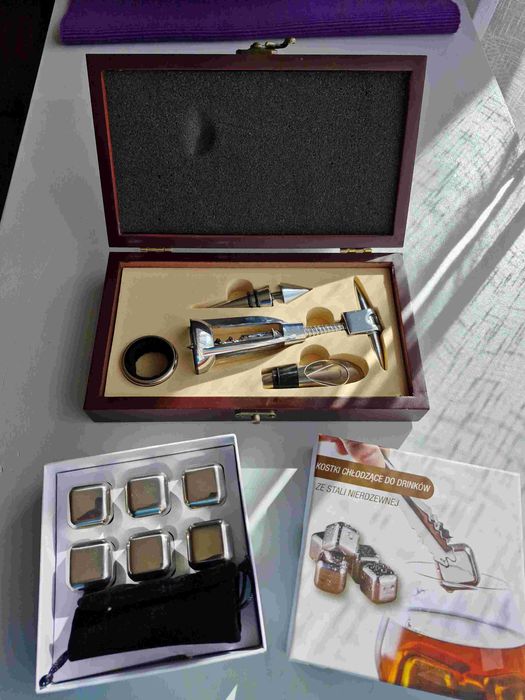 Zestaw do wina - akcesoria, korkociąg + gratis