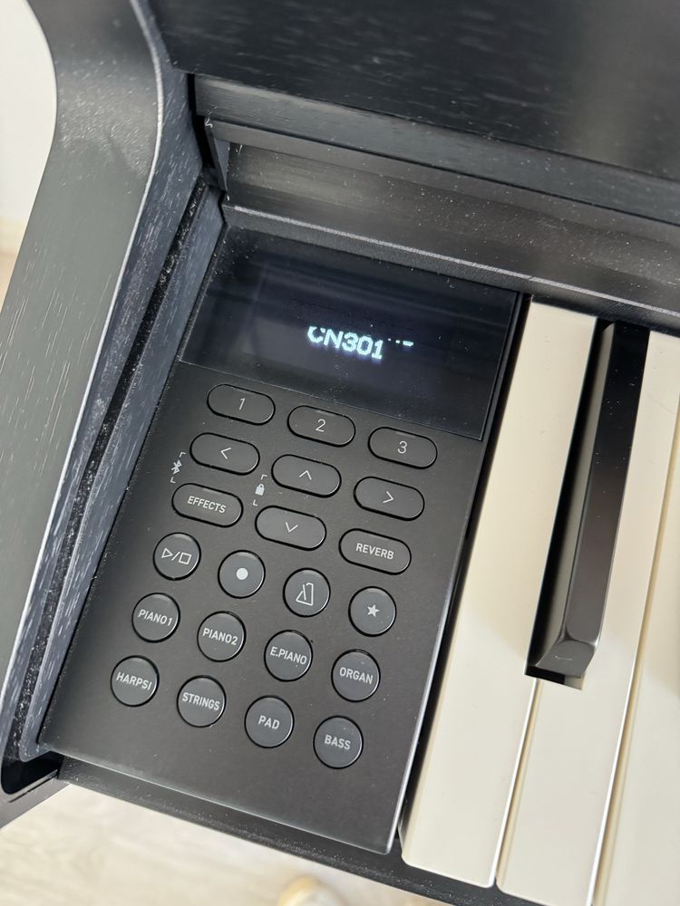 Piano Kawai CN301