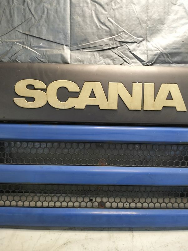 Atrapa Grill Maska Scania P94 Bd4/2000r S449