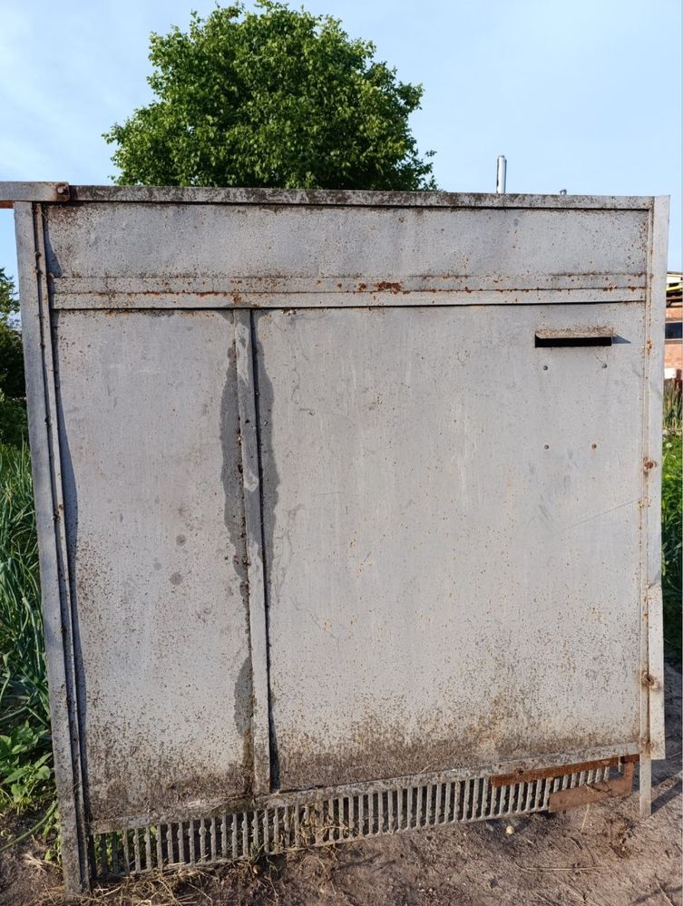 Продам металеві ворота