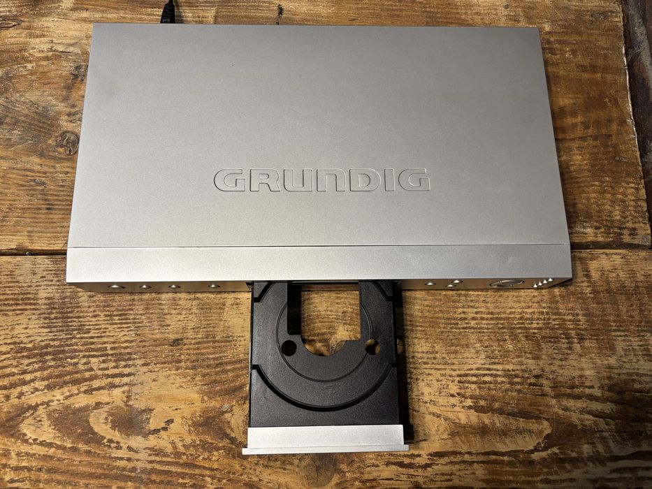 Odtwarzacz DVD Grundig Livance GDP 2400 + pilot