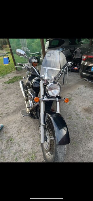 Сузукі інтрудер Suzuki Intruder