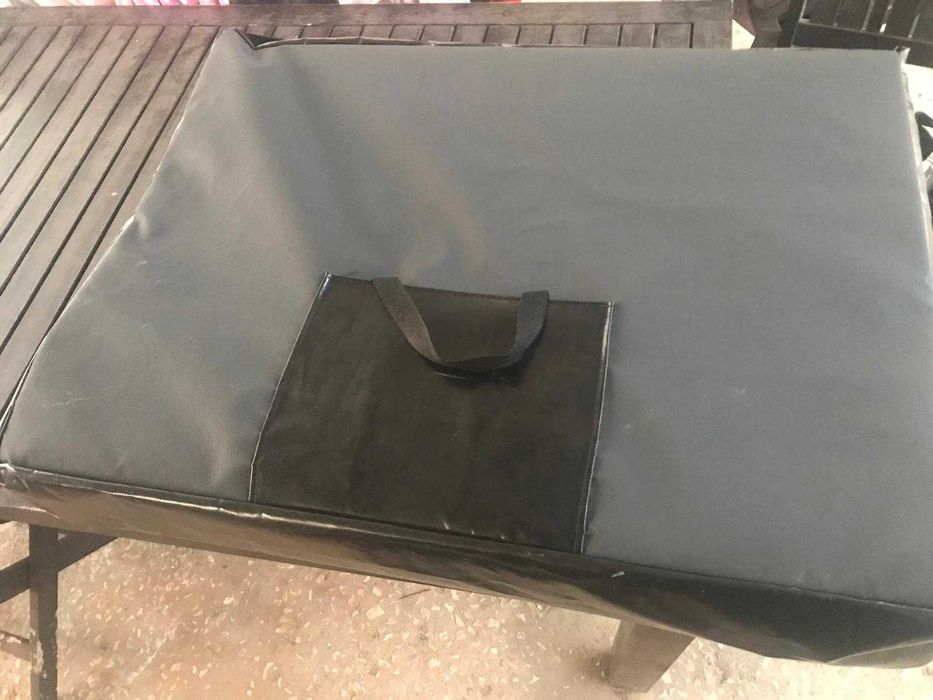 Trabalhos em Lona / Pvc – Reparações e Fabricação