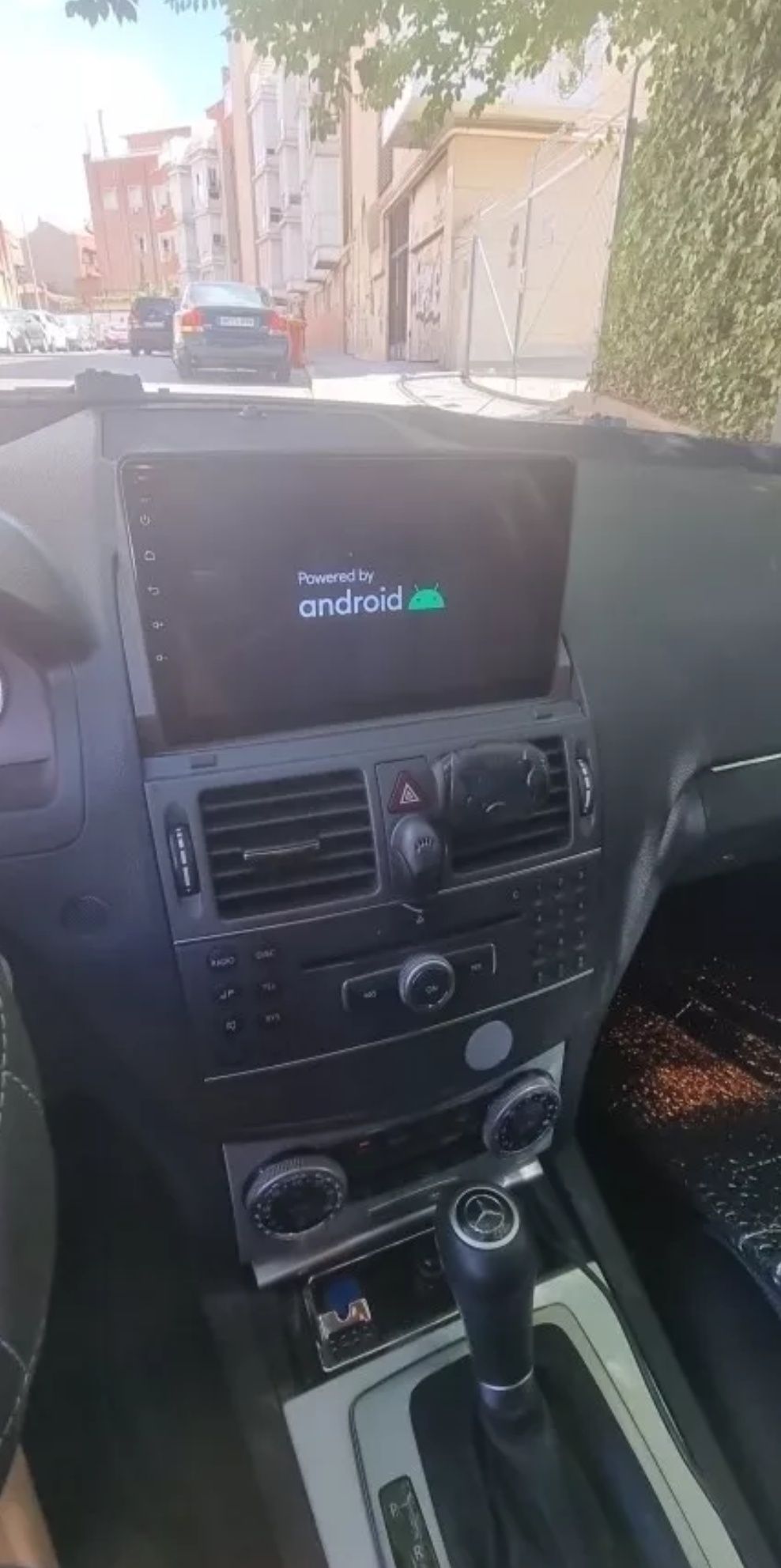Rádio Android 12 com GPS Mercedes W204 (Artigo Novo)