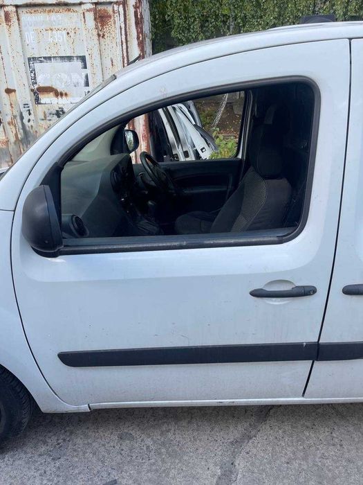 Двері передні здвижні Mercedes Citan Мерседес Сітан Renault Kangoo 08-