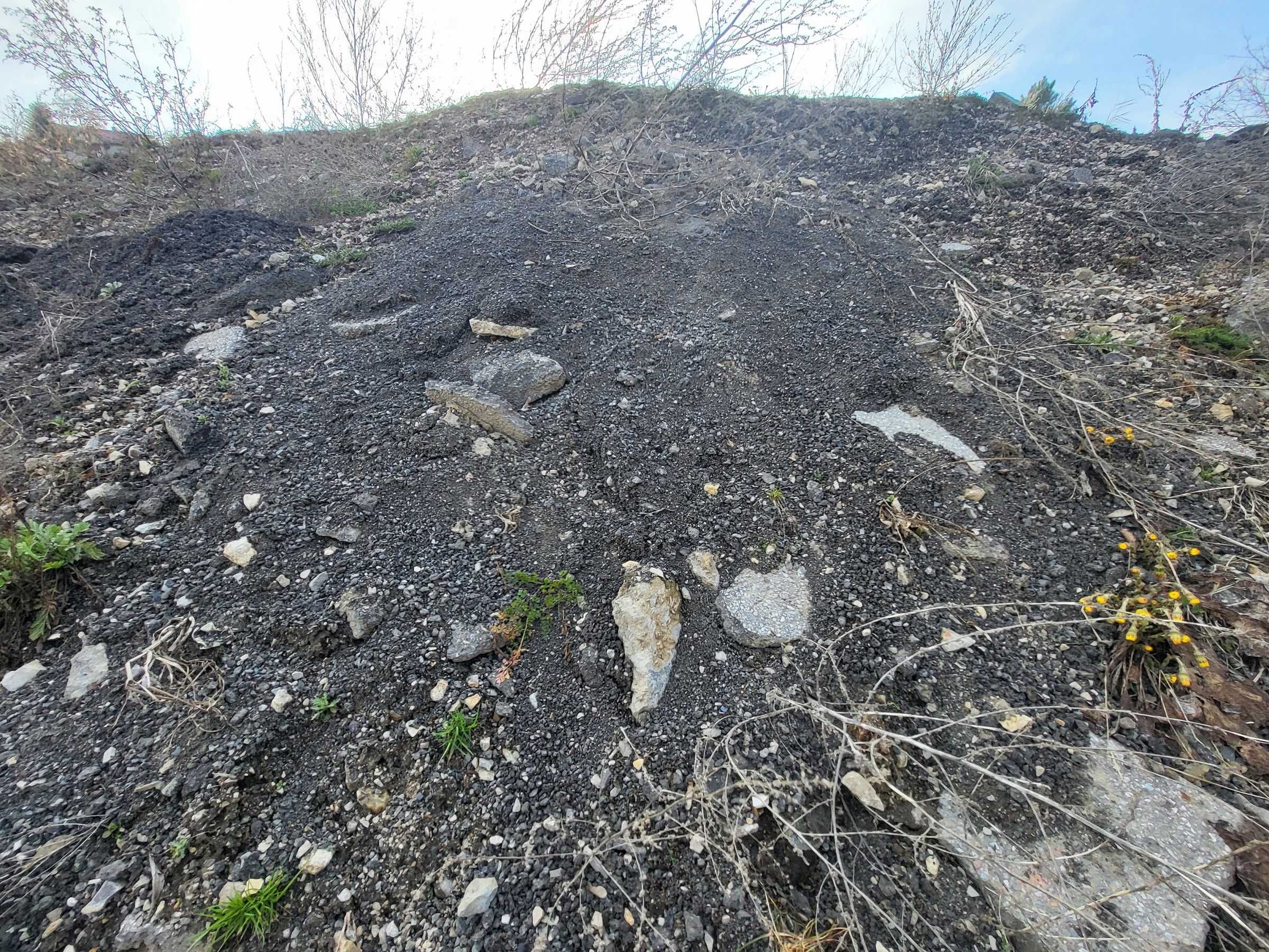 Frez asfaltowy destrukt kruszywo podbudowa drogi utwardzenie terenu