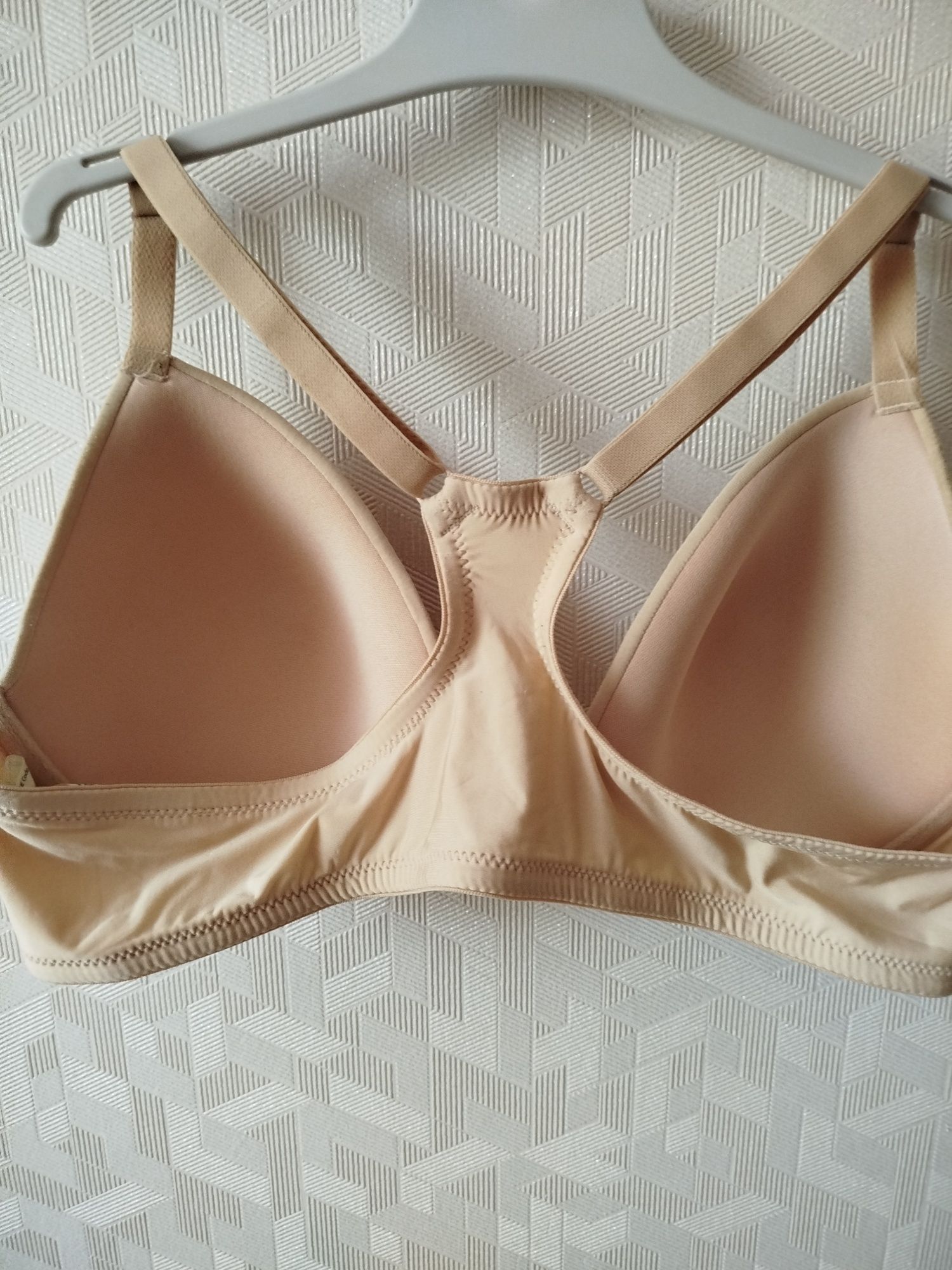 Biustonosz 85/ 100 B