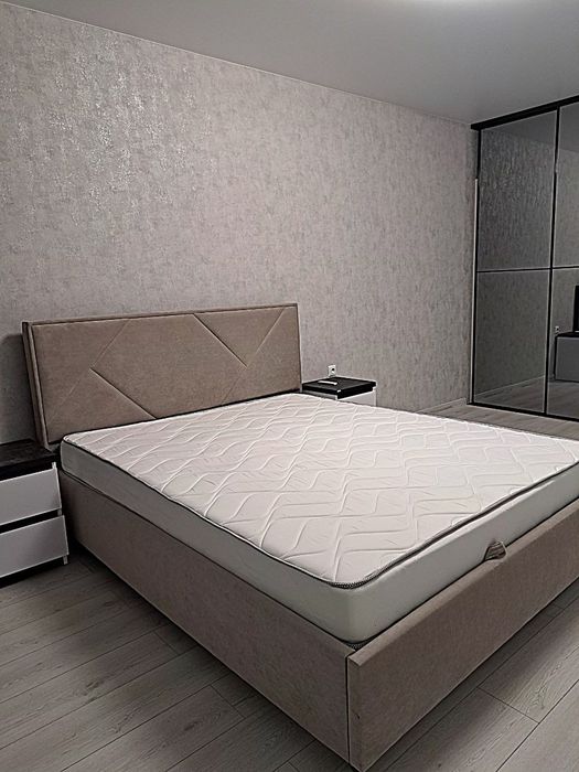 Оренда 1к Озерна Перша Здача Агора