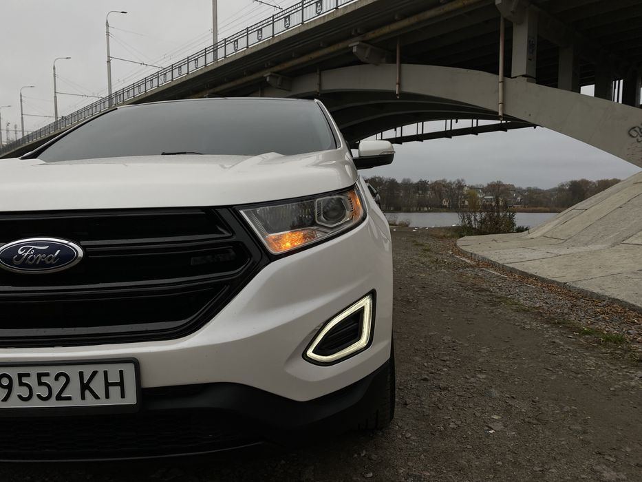 Ford Edge 3.5 AWD Sel