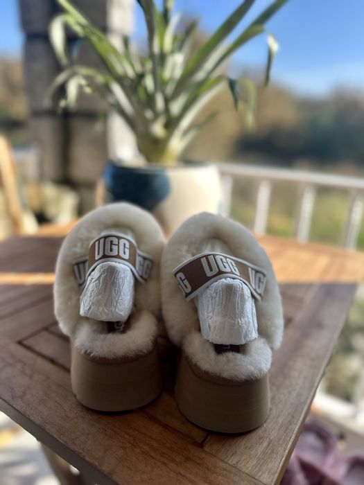 Pantufas ugg com pelinho