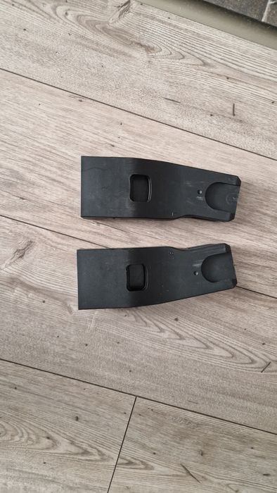 Uniwersalne adaptery do wózka nosidła fotelika MaxiCosi Cybex