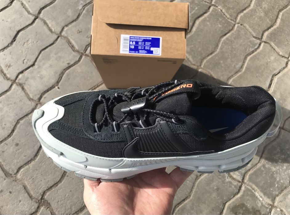 Nike Air Zoom Vomero Roam