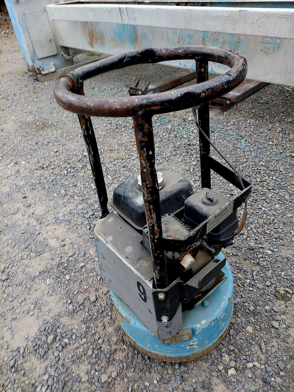 Zagęszczarka okrągła Tremix 100 kg Honda