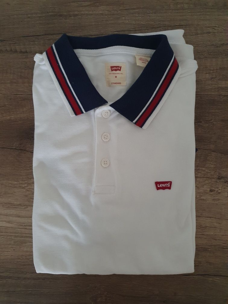 Polo da Levi's Novo