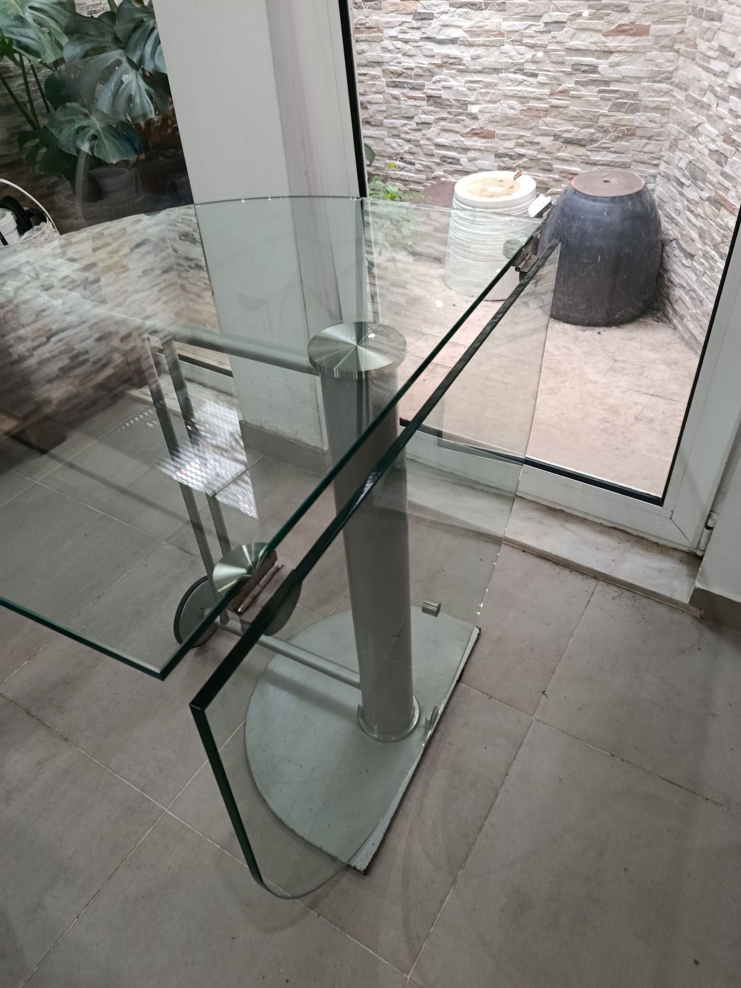 Mesa de vidro - Bom estado