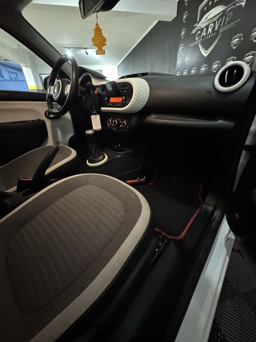 RENAULT TWINGO 2020