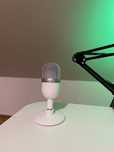 Mikrofon razer seiren mini- stan idealny