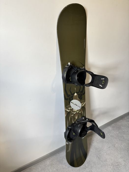 Deska snowboardowa Salomon Mandate 155cm