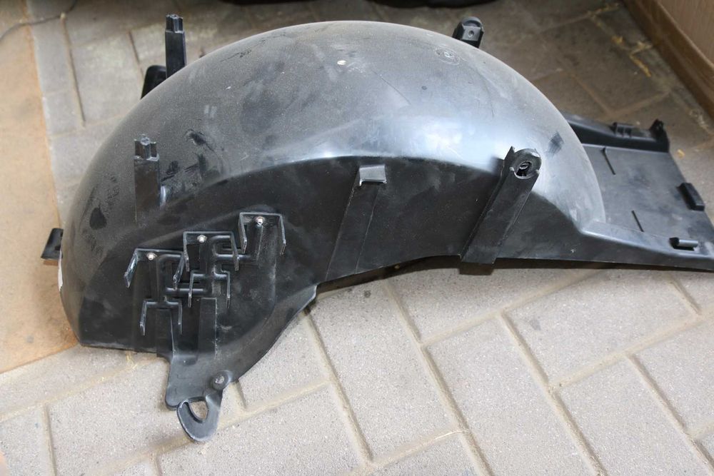 3535 Błotnik nadkole tył wypełnienie 01-05 Honda Goldwing GL 1800