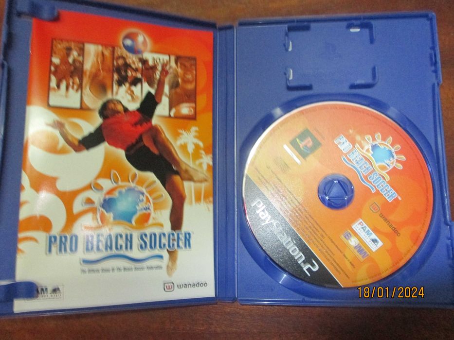3 jogos  Playstation 2-Pro beach soccer,Sega soccer slam e FIFA street