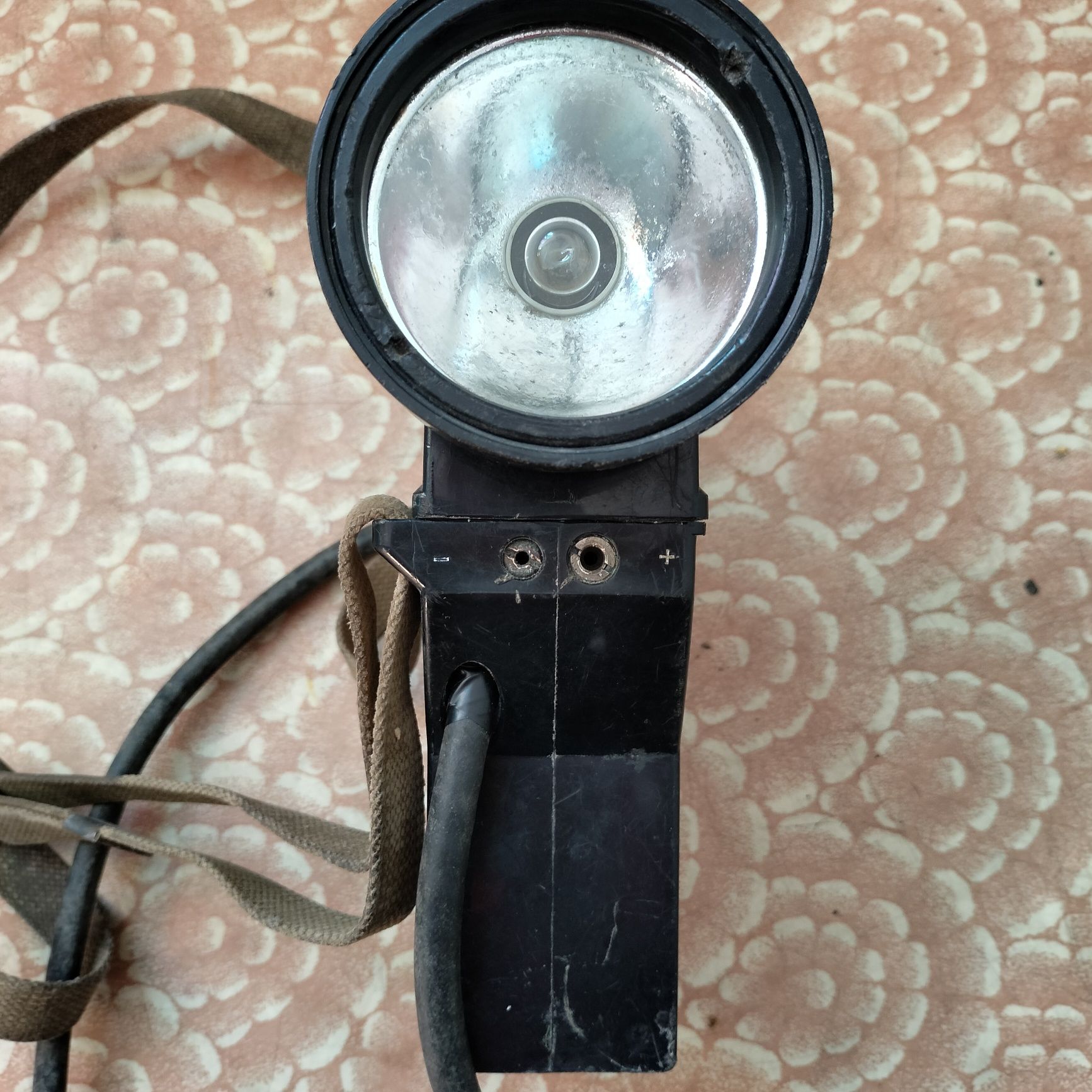 Ліхтарик акумуляторний ФАС-4 для прикордонника СССР зарядний пристрій
